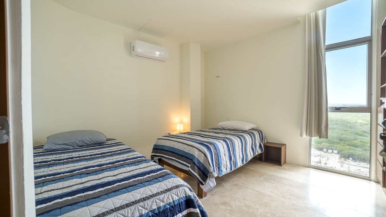 Photo of Bedroom in Miramar