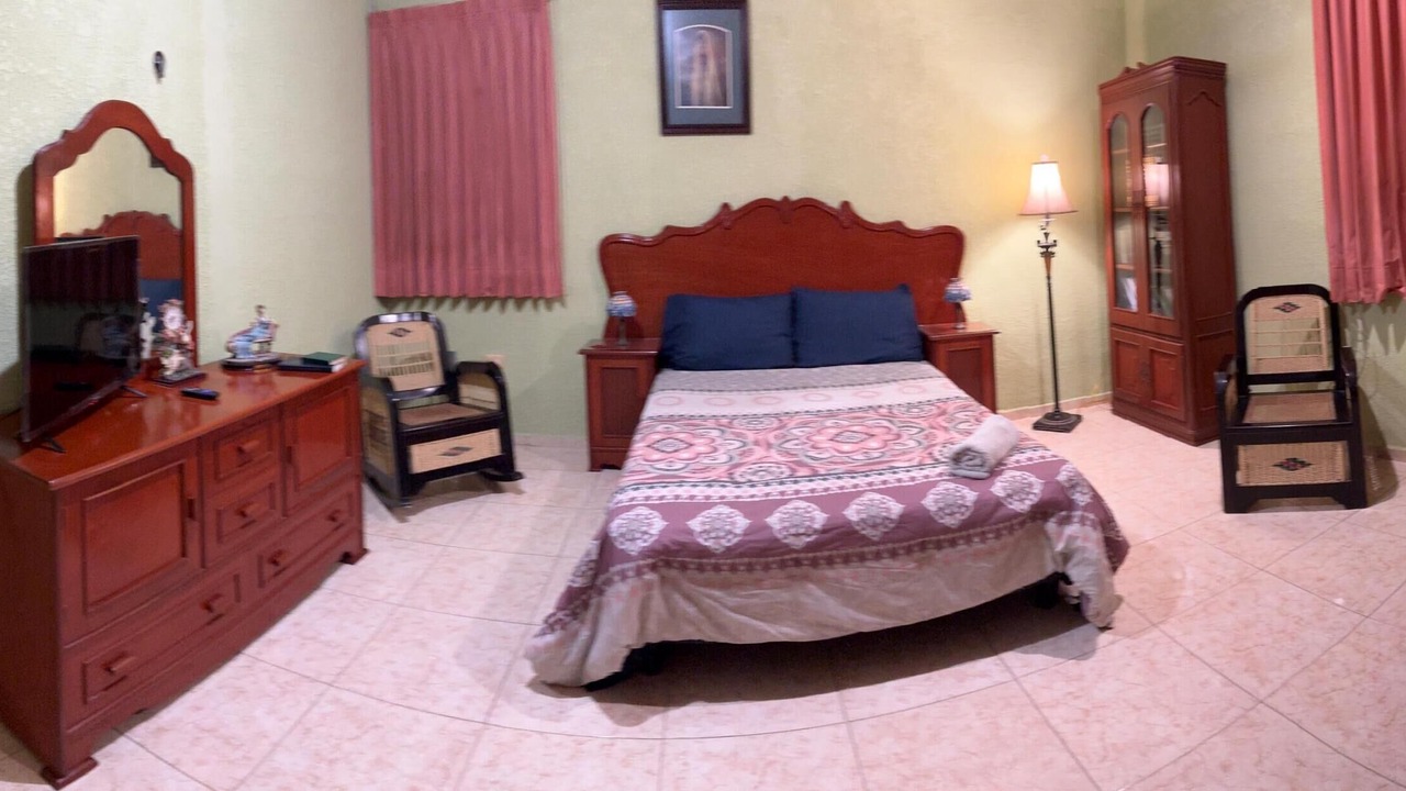 Photo of Bedroom in Area Ah