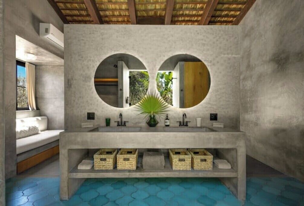 Photo of Bathroom in El Pescadero
