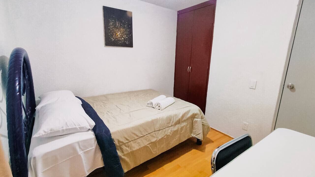 Photo of Bedroom in Downtown Mexico City
