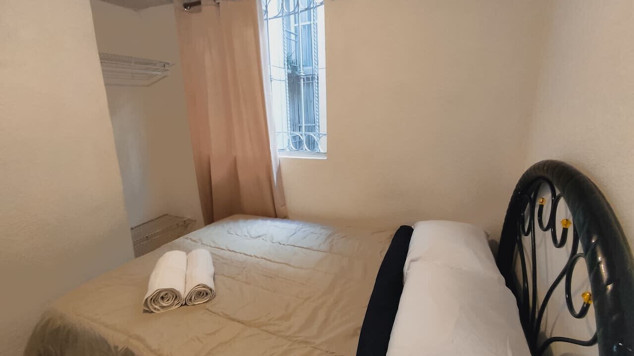 Photo of Bedroom in Downtown Mexico City