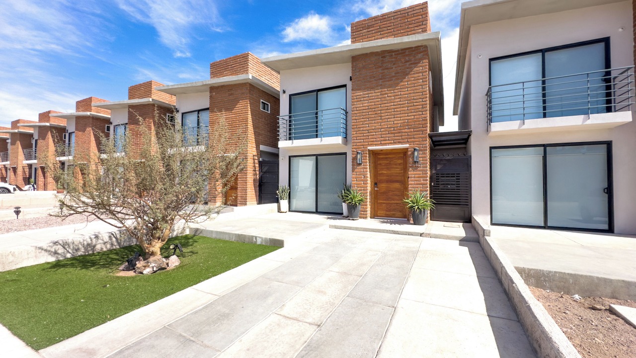 Photo of Outdoor in San Carlos