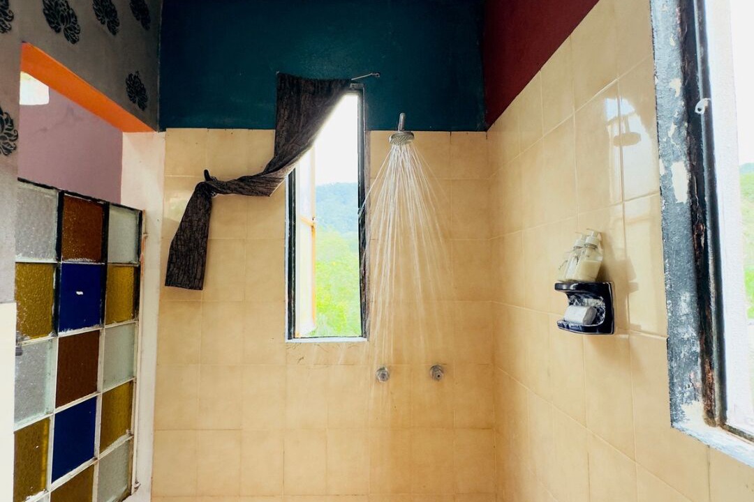 Photo of Bathroom in Quimixto
