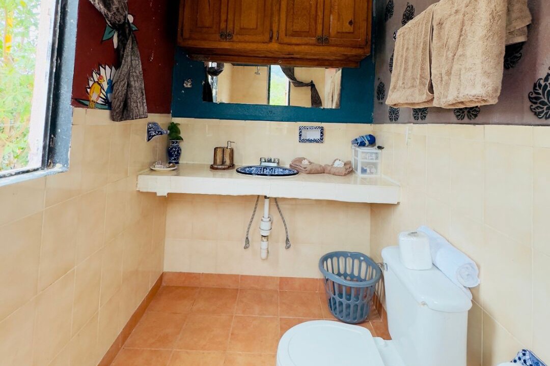 Photo of Bathroom in Quimixto