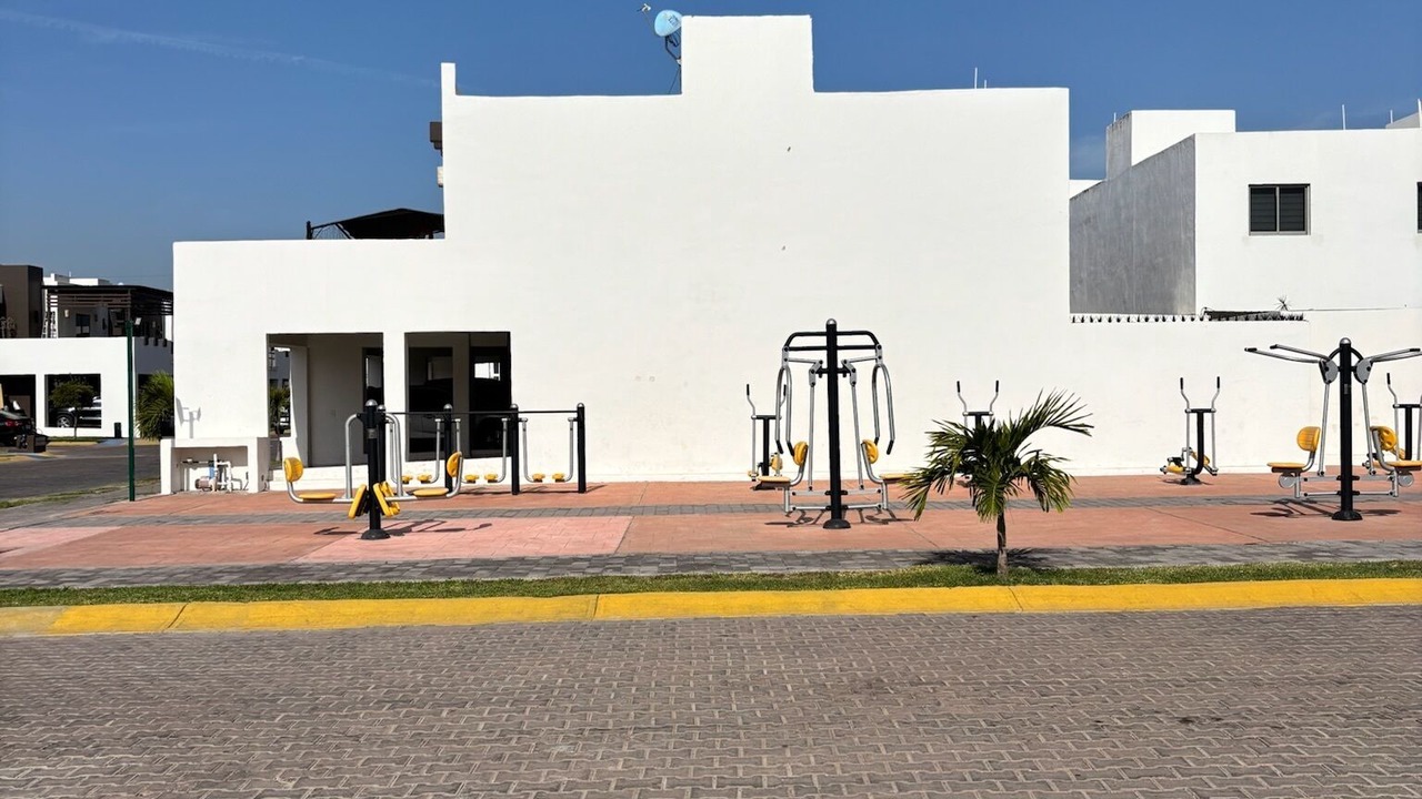 Photo of Outdoor in Sin Nombre