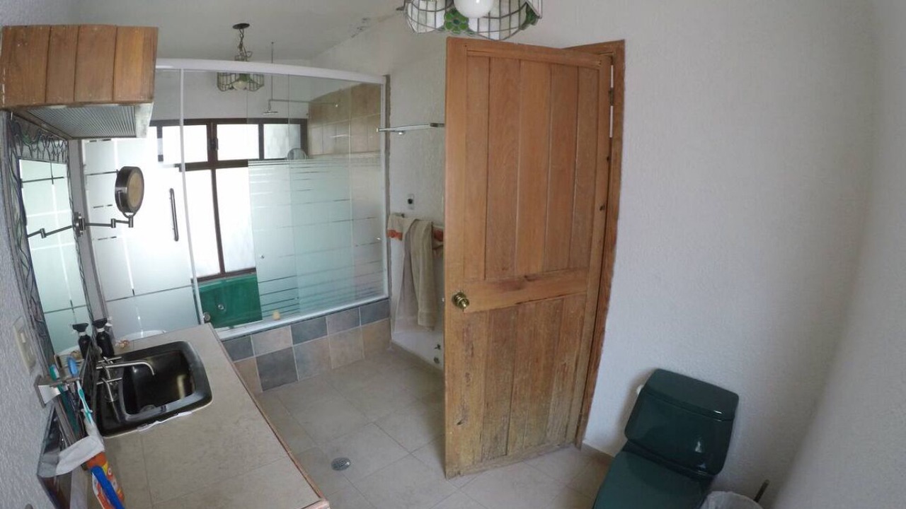 Photo of Bathroom in Atlatlahucan