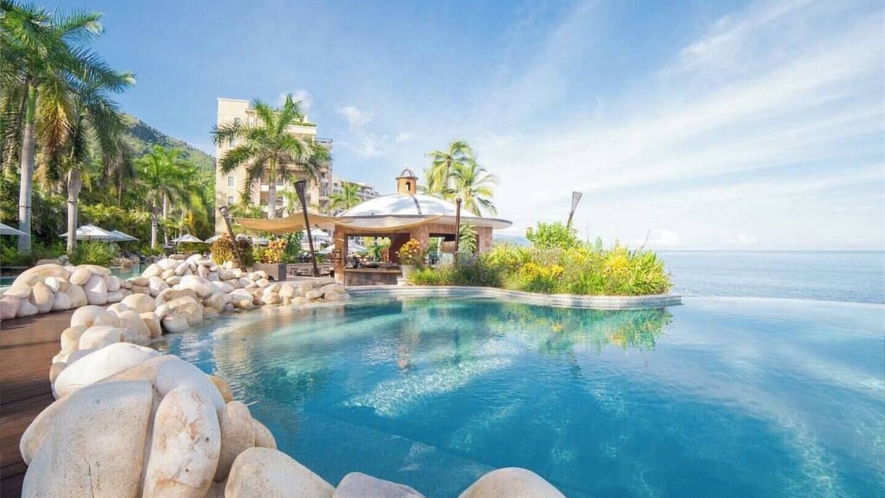 Photo of Outdoor in South Shore Hotel Area