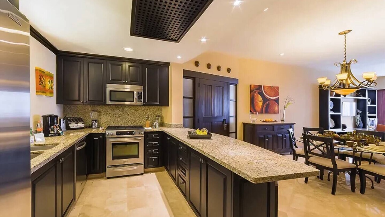 Photo of Bedroom in South Shore Hotel Area