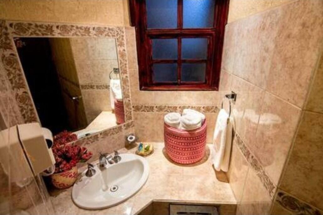 Photo of Bathroom in Reforma
