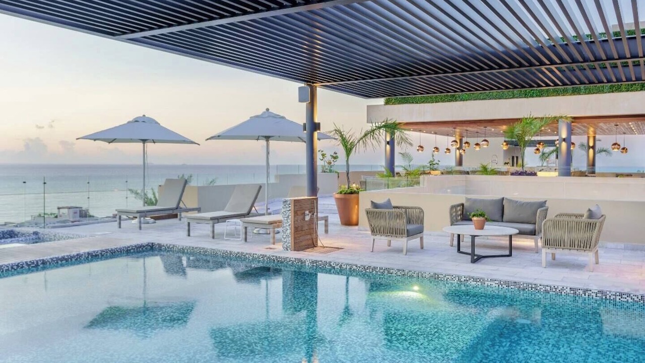 Photo of Outdoor in 12th Street