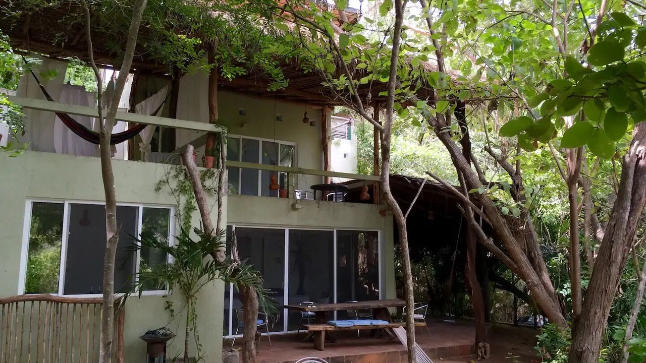 Photo of Patio Balcony in Arroyo Cruz