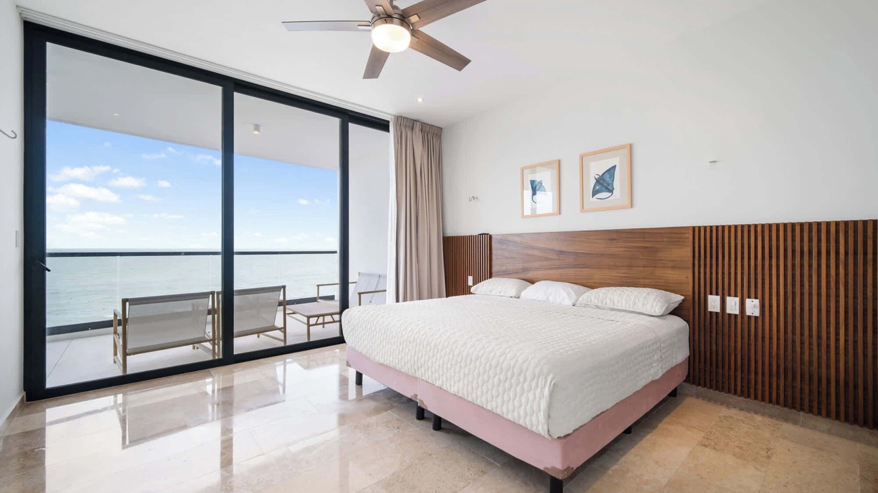 Photo of Bedroom in Miramar