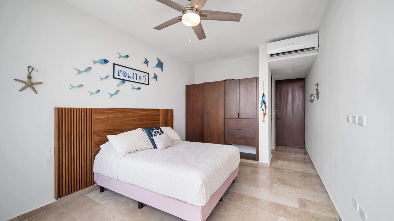 Photo of Bedroom in Miramar