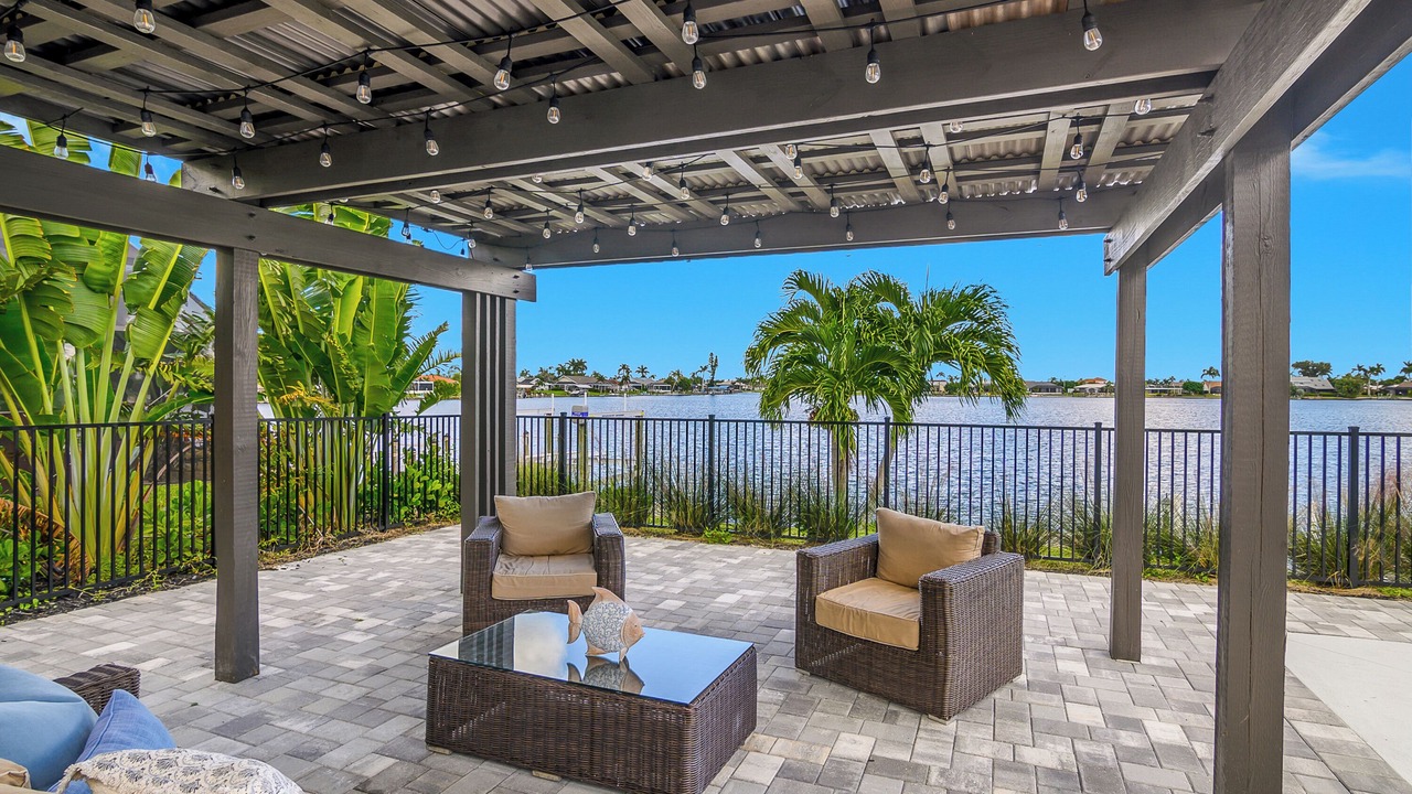 Photo of Patio Balcony in Eight Lakes