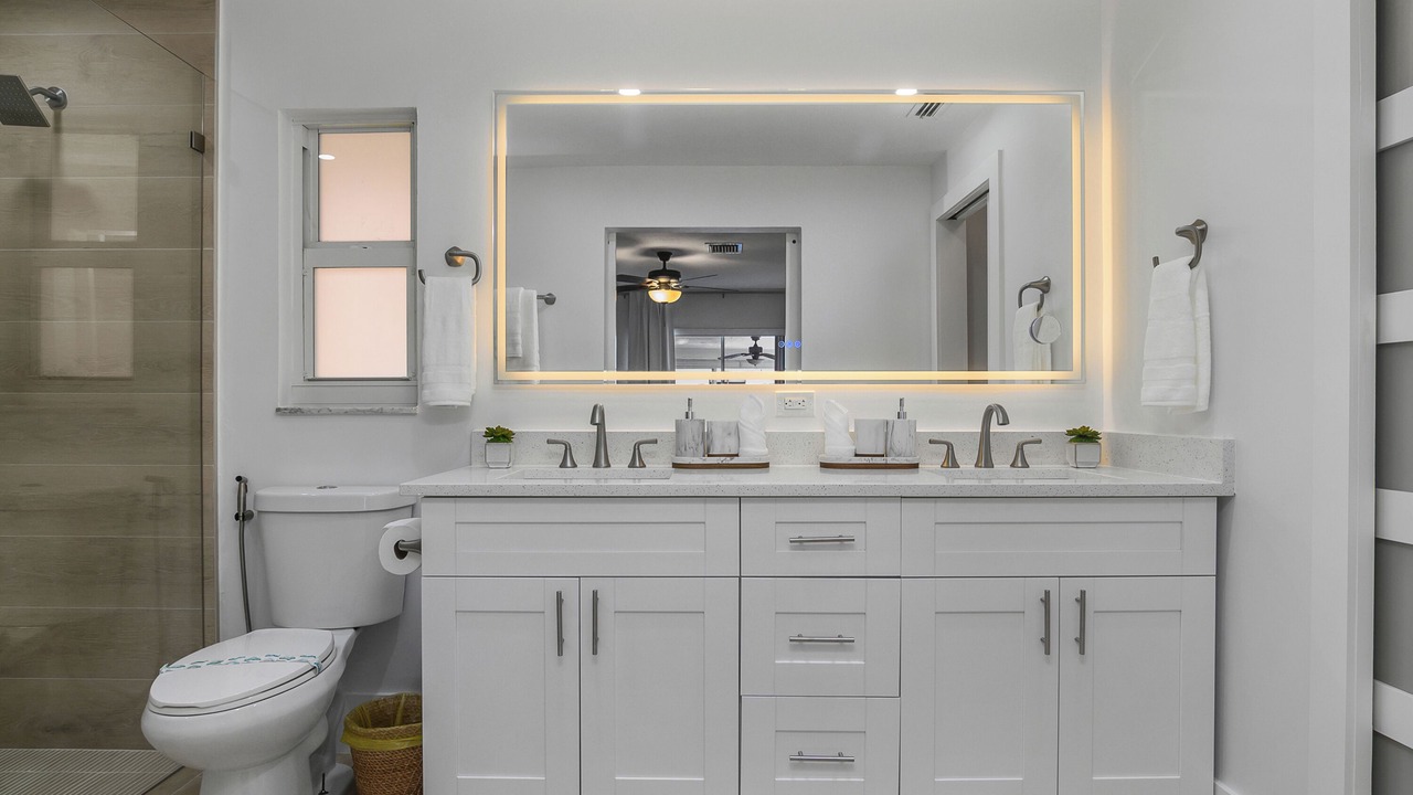 Photo of Bathroom in Eight Lakes