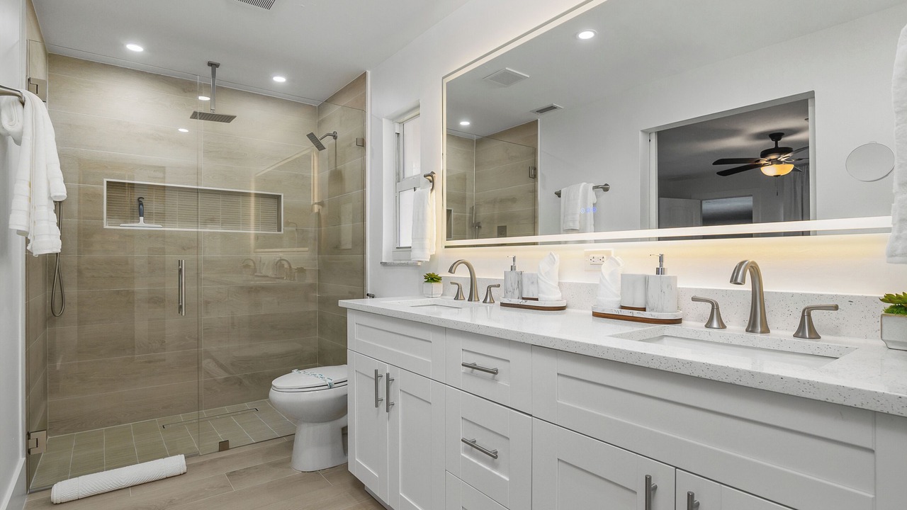Photo of Bathroom in Eight Lakes