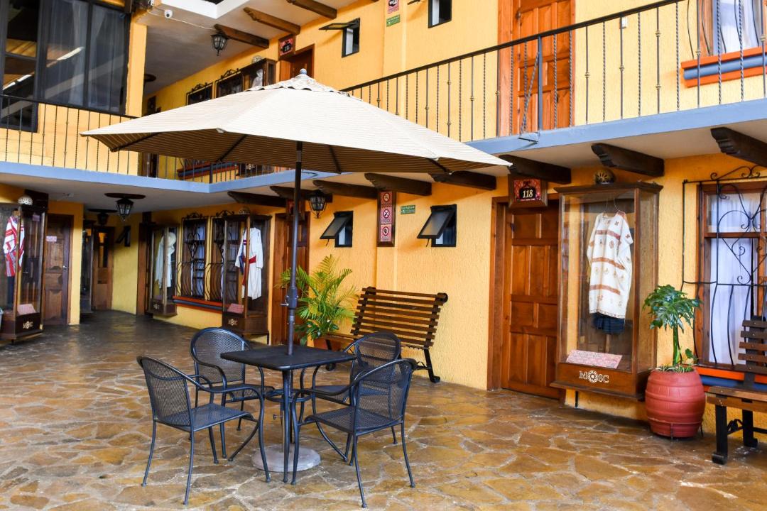 Photo of Patio Balcony in De La Merced