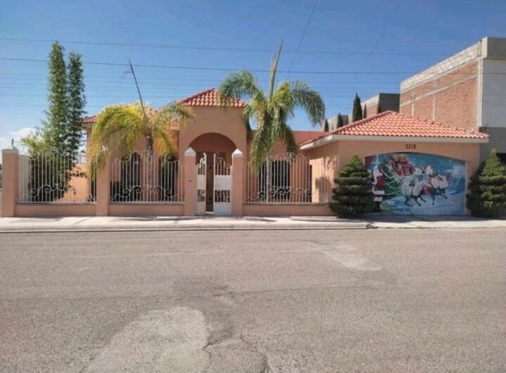 Photo of Buildings in Delicias