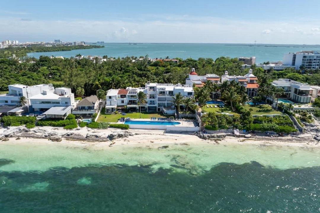 Photo of Others in Zona Hotelera