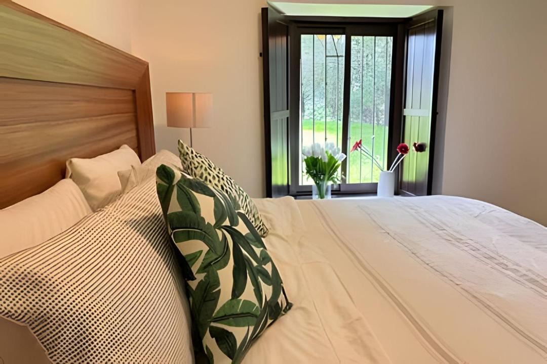 Photo of Bedroom in Villa Victoria