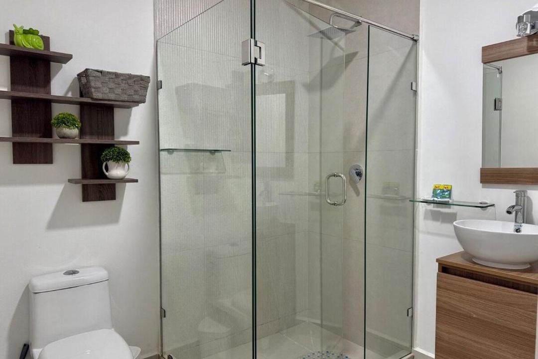 Photo of Bathroom in Balcones de Loma Linda
