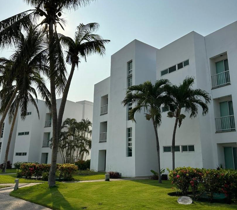 Photo of Buildings in La Poza