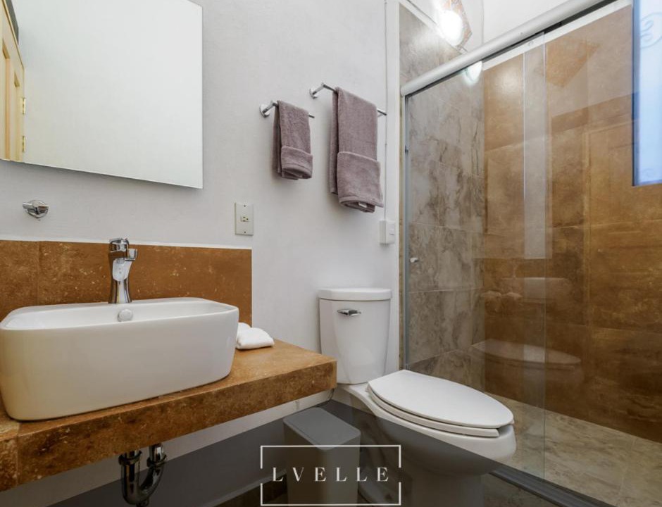 Photo of Bathroom in Downtown Mexico City
