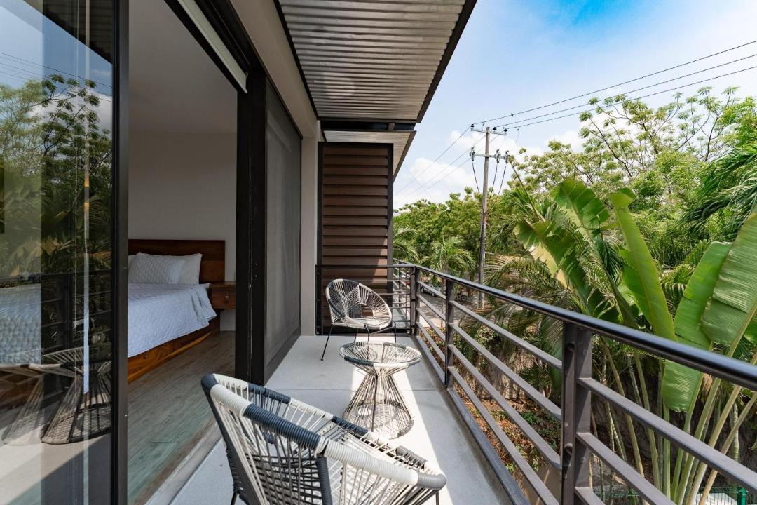 Photo of Patio Balcony in R