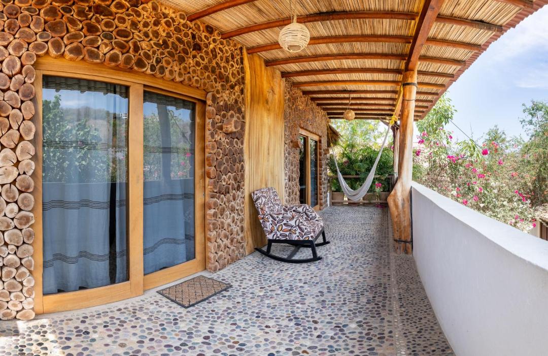 Photo of Patio Balcony in San Pedro Mixtepec