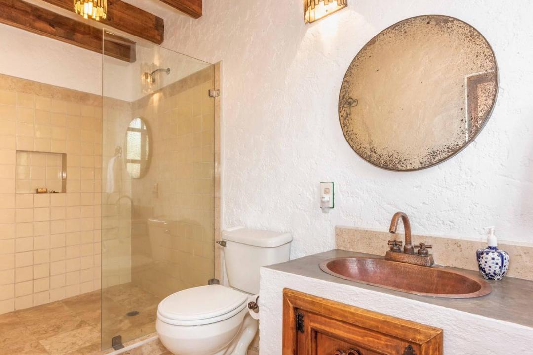 Photo of Bathroom in Colonia San Antonio