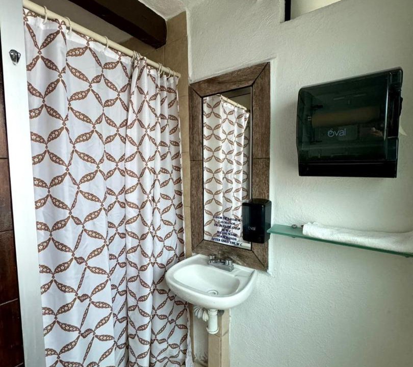 Photo of Bathroom in La Cruz