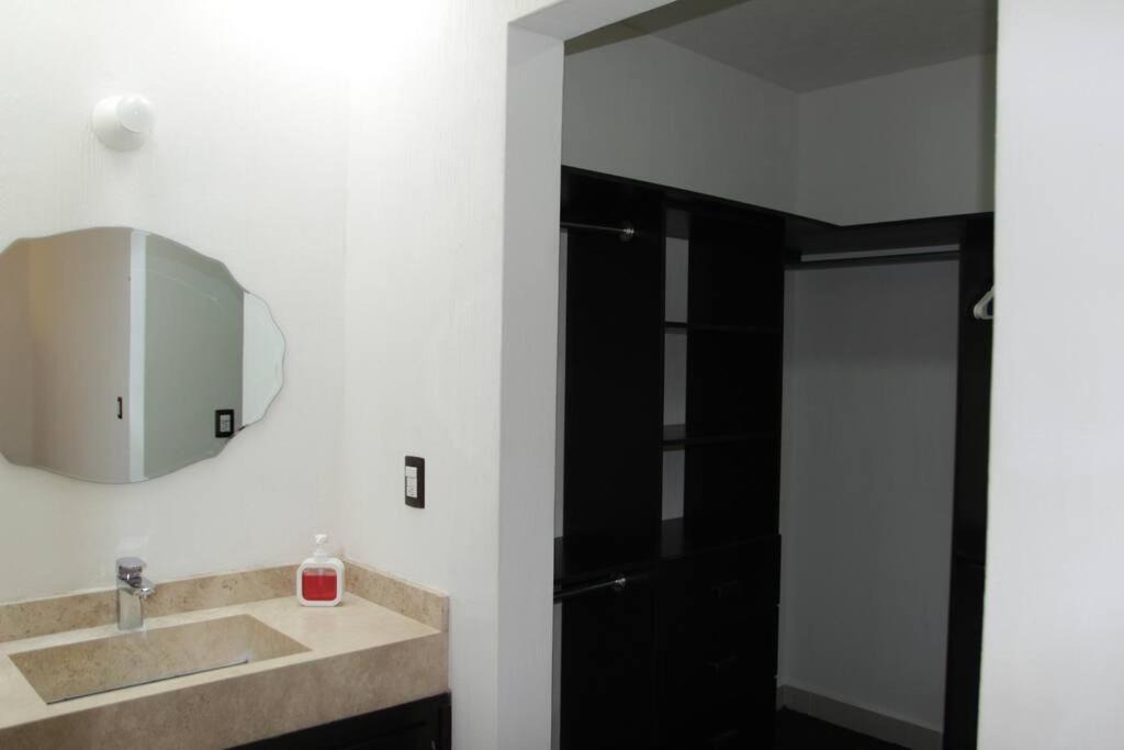 Photo of Bathroom in Leon