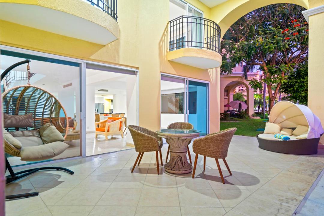 Photo of Patio Balcony in Marina Vallarta