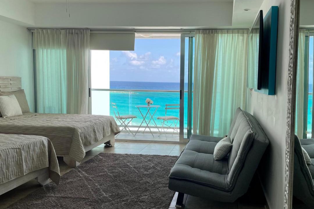 Photo of Livingroom in Punta Cancun