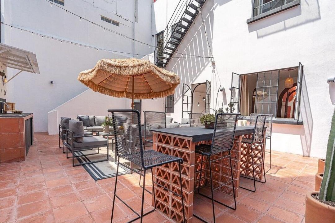 Photo of Patio Balcony in Hipodromo