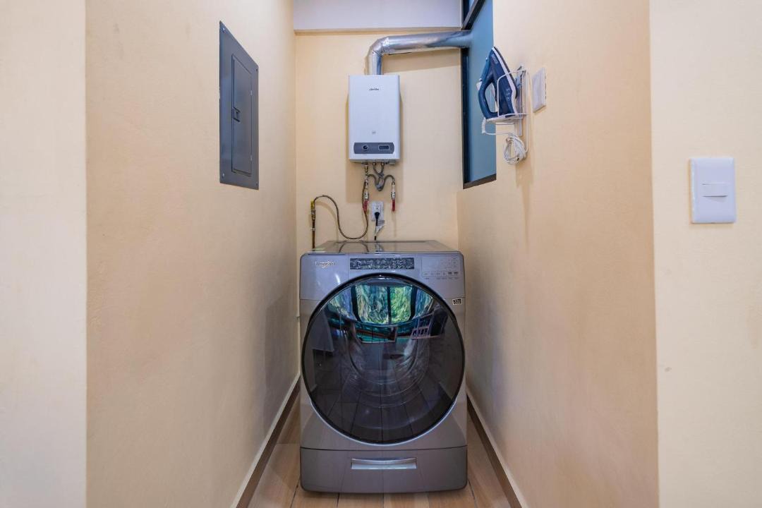 Photo of Bathroom in R