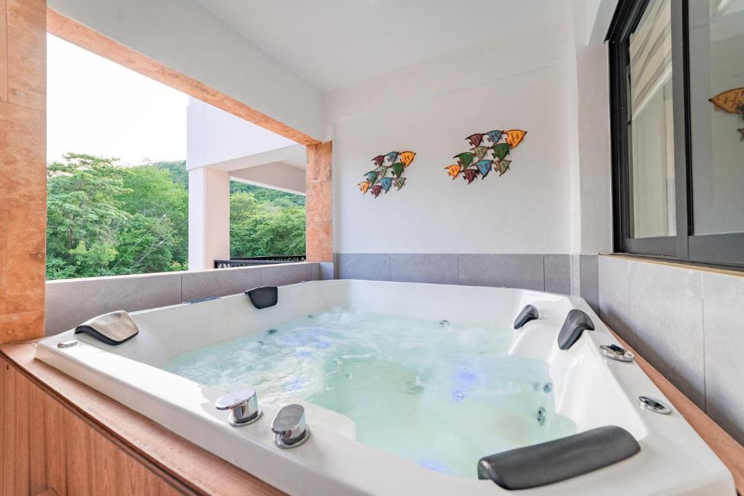Photo of Bathroom in R