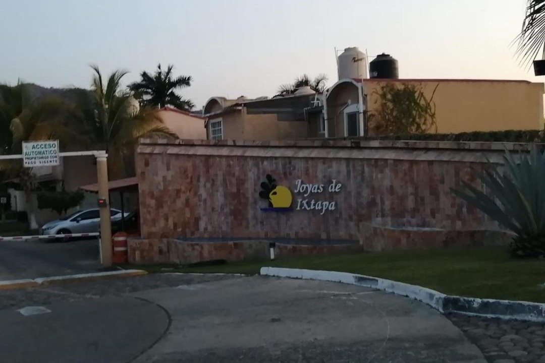 Photo of Others in Ixtapa