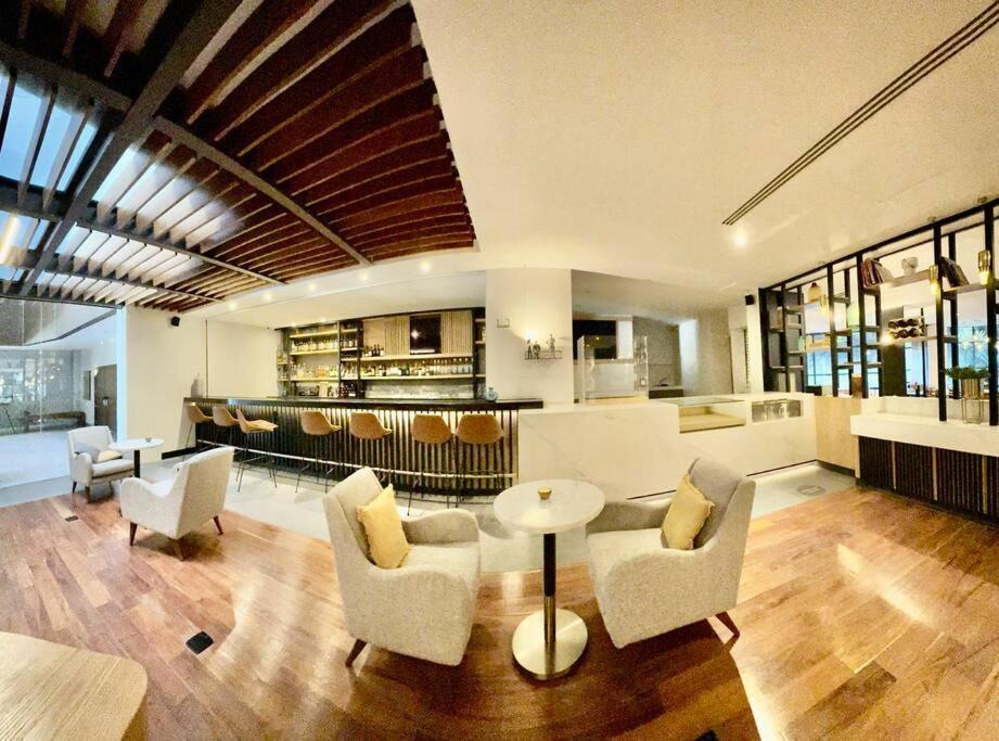 Photo of Livingroom in Santa Fe