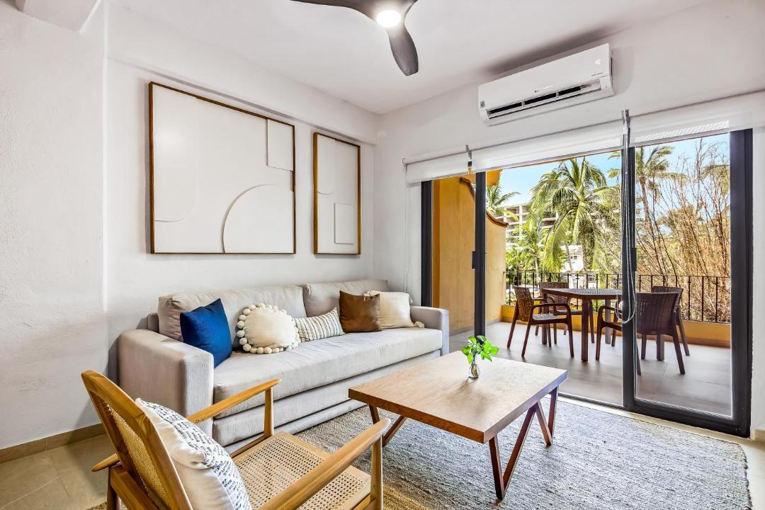 Photo of Livingroom in Marina Vallarta