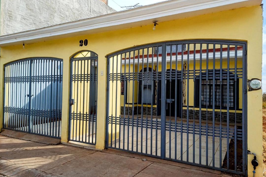 Photo of Buildings in Arandas