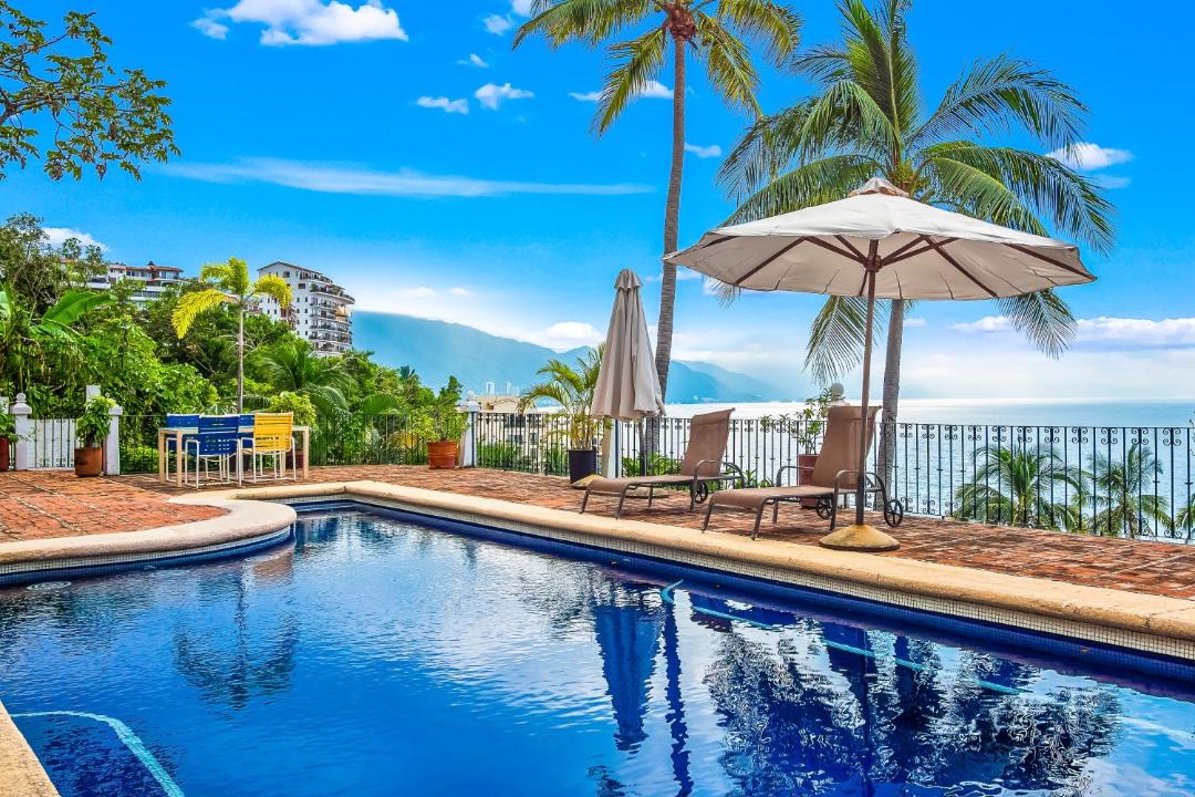 Photo of Others in Conchas Chinas