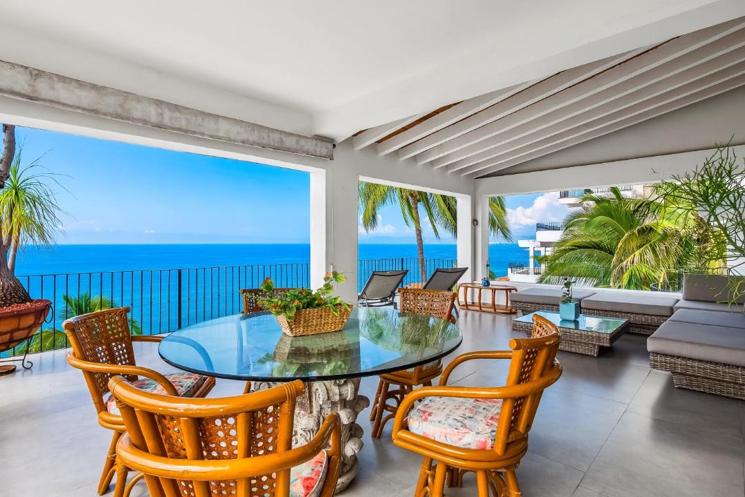 Photo of Patio Balcony in Conchas Chinas