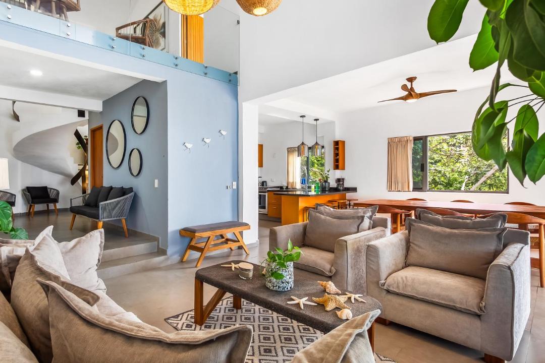 Photo of Others in Conchas Chinas