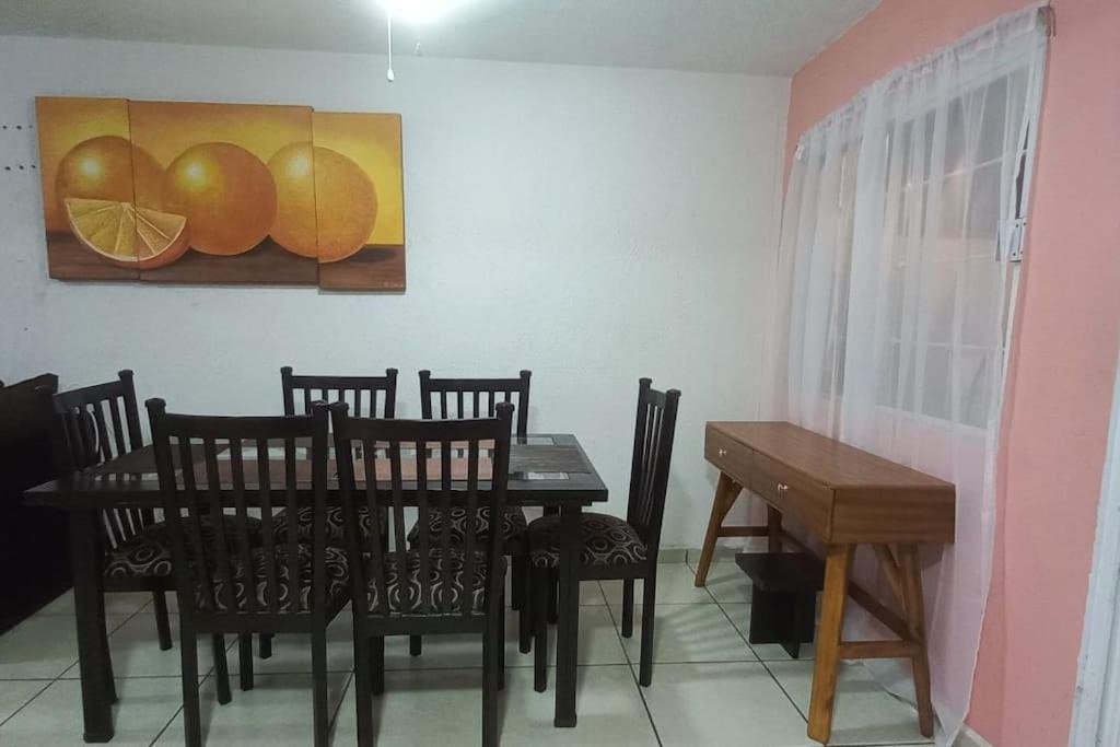 Photo of Livingroom in Ixtapa