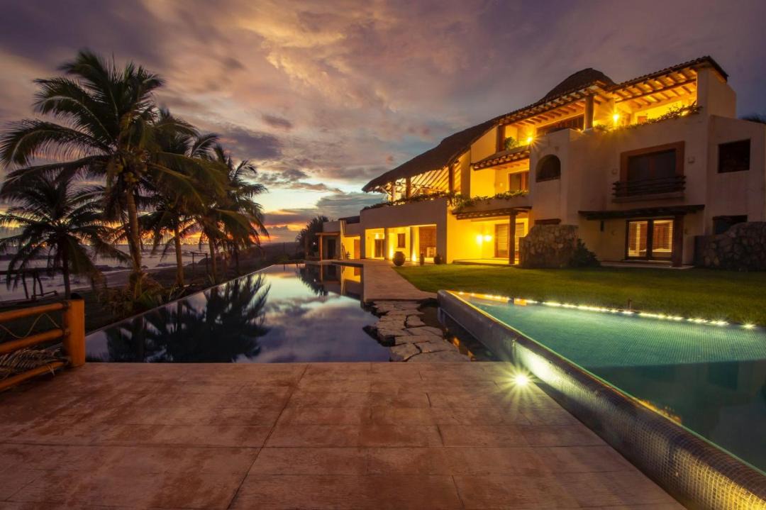 Photo of Outdoor in Petacalco