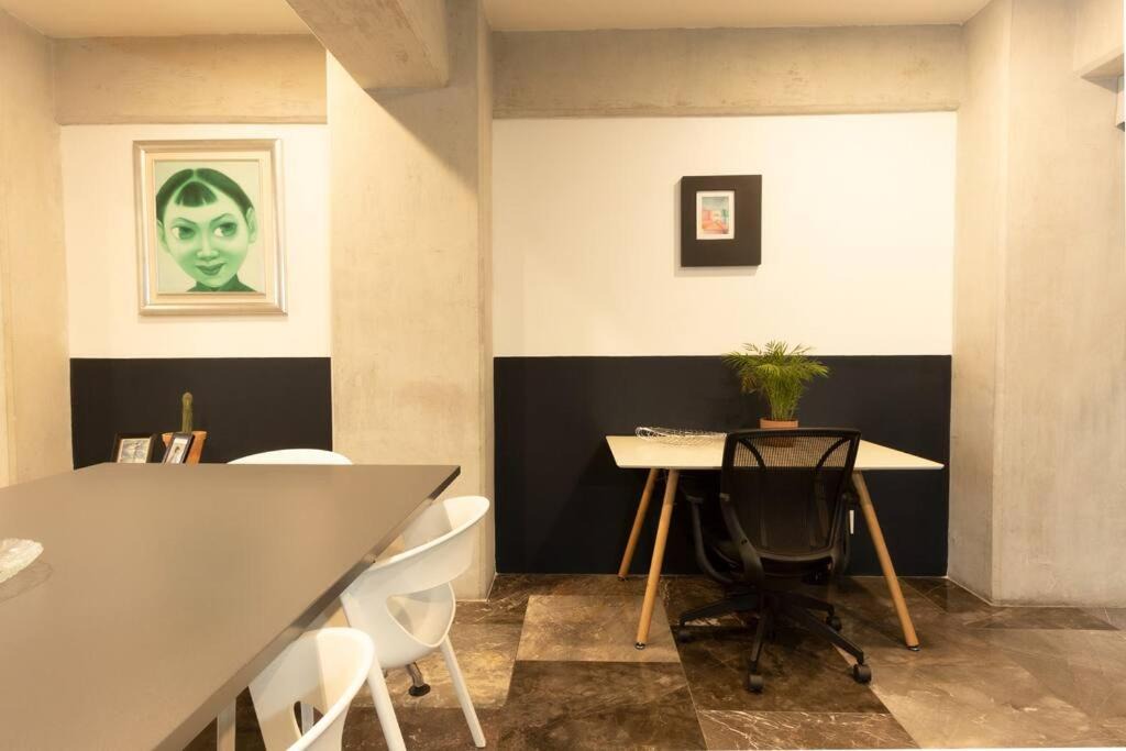 Photo of Livingroom in Reforma