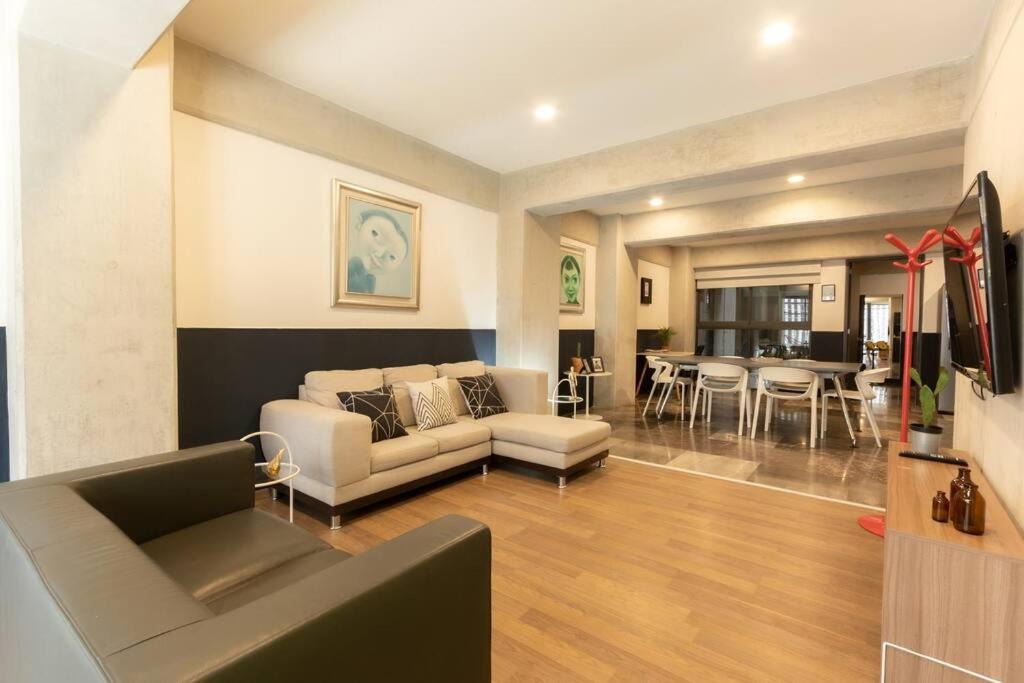 Photo of Livingroom in Reforma