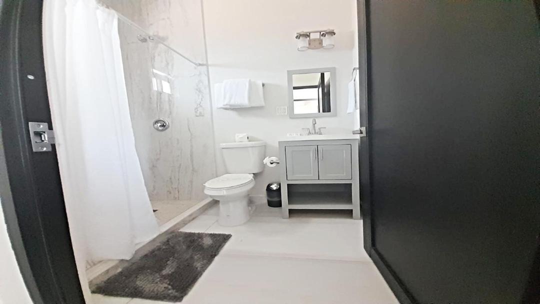 Photo of Bathroom in Ferrocarrilera