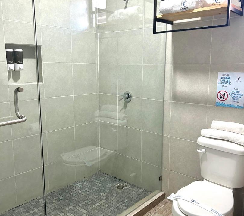 Photo of Bathroom in El Alamo